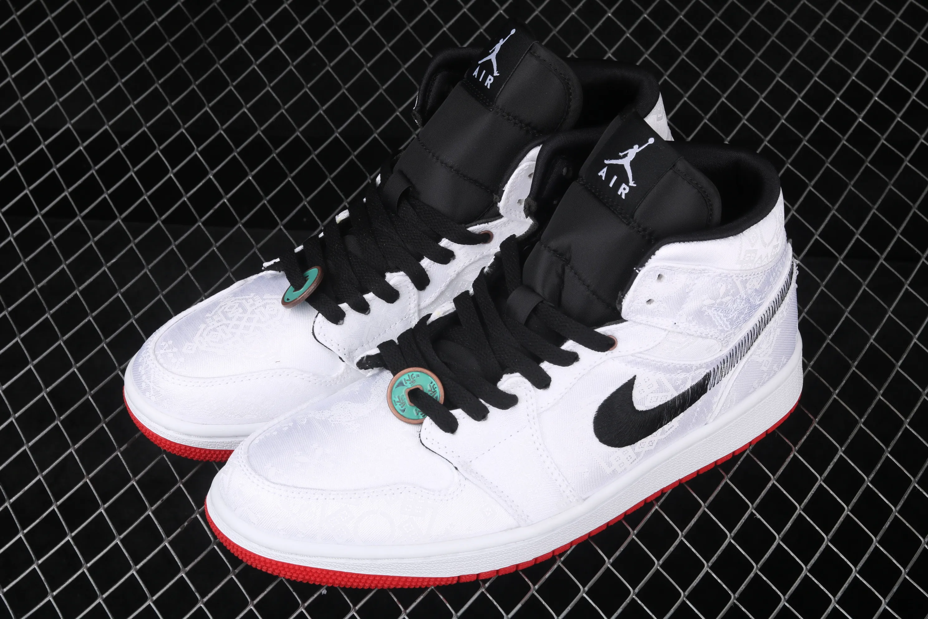 All categories Air Jordan Jordan series basketball shoes Air Jordan 1 Mid CLOT x Air Jordan 1 Mid "Fearless" AJ1 Joe 1 mid-top white silk CU2804-100